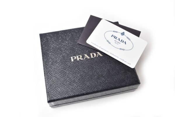 24040203 p 10 Prada Folding Wallet Saffiano Black