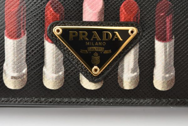 24040203 p 9 Prada Mini Wallet Folding Lip Motif Black