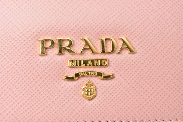 24040204 p 3 Prada Key Case Saffiano Pink