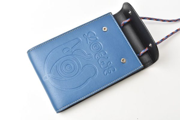 24040209 lo 5 Loewe Eye Smartphone Case Blue