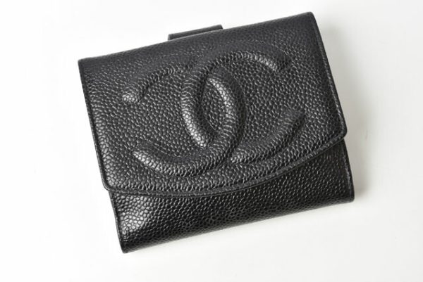 24040223 ch 2 Chanel Wallet Caviar Skin Black