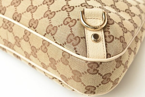 2405b07 g 10 Gucci Shoulder Bag GG Abbey Ivory