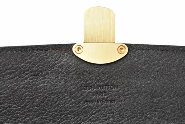 2405c2 lv 9 Louis Vuitton Iris Wallet Long Mahina Noir