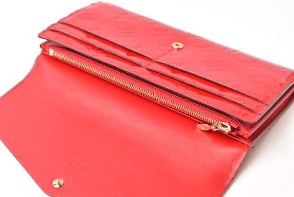 2405c7 lv 10 Louis Vuitton Sala Wallet Long Vernis Threes Red