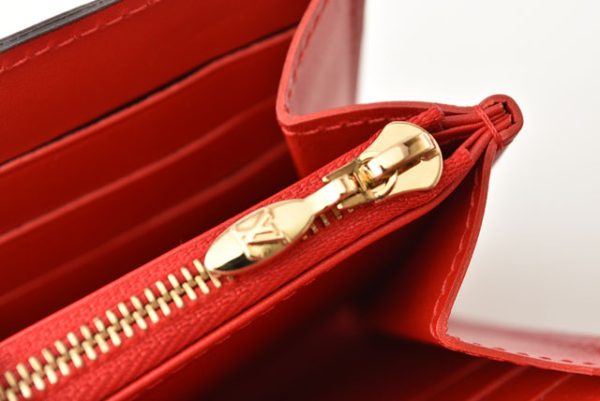 2405c7 lv 9 Louis Vuitton Sala Wallet Long Vernis Threes Red