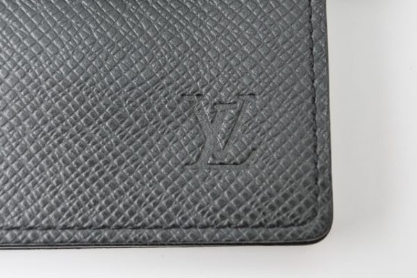 240628c11 lv 4 Louis Vuitton Long Wallet Portefeuille Accordeon Taiga Ardoise