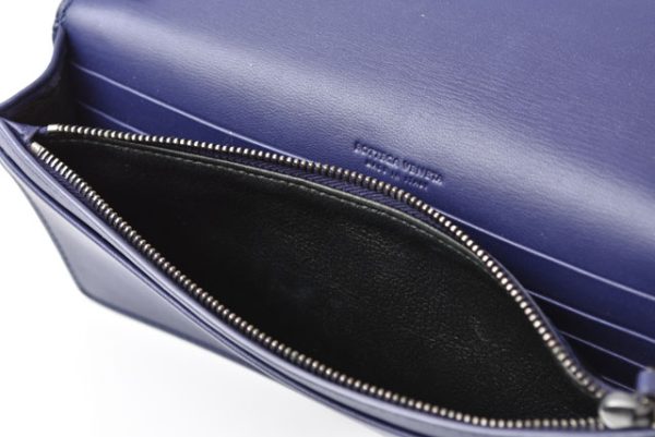 240628c12 bv 10 Bottega Veneta Chain Wallet Intrecciato Blue Atlantico