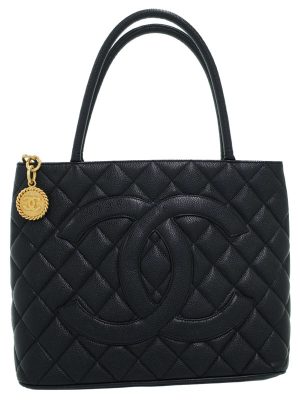 2423054450016 Chanel Coco Cocoon Tote Bag MM