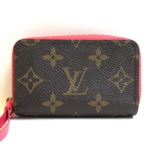 3 lv210429 1u Louis Vuitton Noe Monogram Shoulder Bag Brown