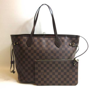 3 lv230424 1u Louis Vuitton Pochette Kirin Comte de Fe Shoulder Bag