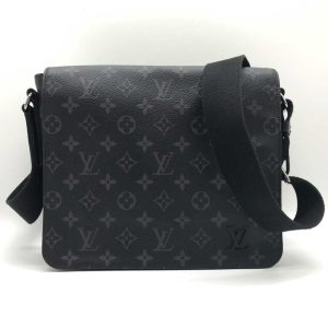 3 lv231026 4u Louis Vuitton Ellipse PM Monogram Handbag