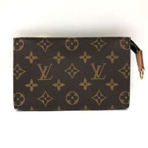 3 lv231118 2o PRADA Bifold Wallet Saffiano Leather Black