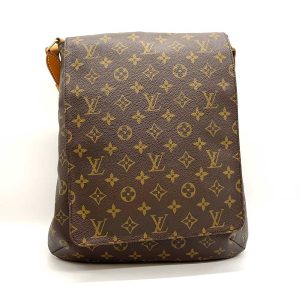 3 lv231213 3o Louis Vuitton Antigua Hippo PM Tote Bag Blue