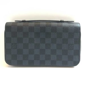 3 lv240427 1r Louis Vuitton Patti Multicolor Shoulder Bag Black