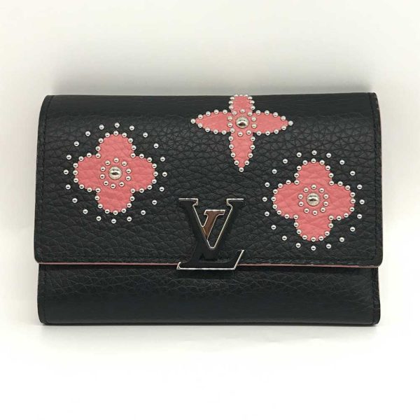 3 lv240530 6 Louis Vuitton Portefeuille Capucines Noir Blossom Wallet M63222