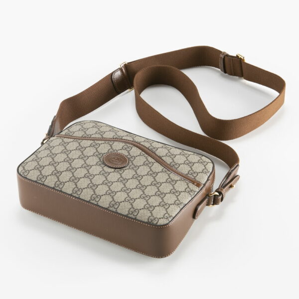 320100kma390003 3 Gucci GG Supreme Interlocking G Messenger Bag