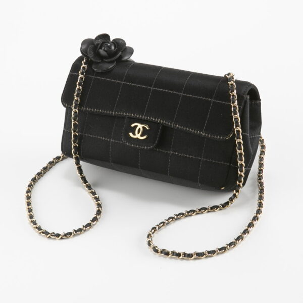 340100kwh390012 Chanel Chocobar Satin Mini Shoulder Bag