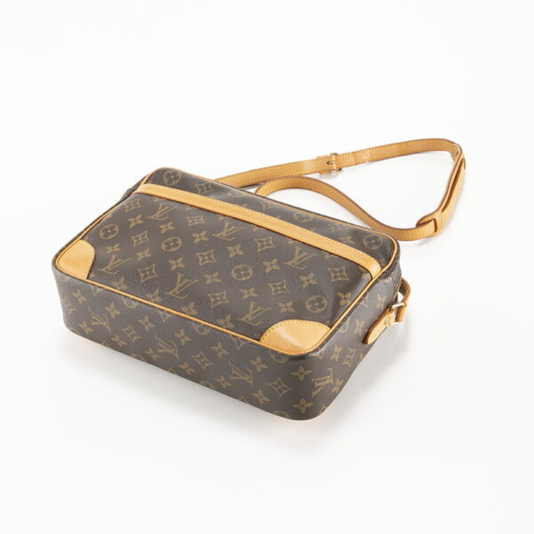 340100kwh490005 3 Louis Vuitton Monogram Trocadero 30 Shoulder Bag