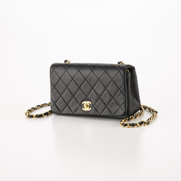 340100kwh490021 Chanel Turnlock Full Flap Matelasse Shoulder Bag