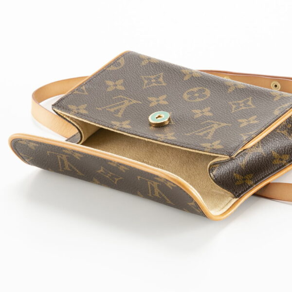 340100kwh490034 7 Louis Vuitton Monogram Pochette Florentine Shoulder Bag