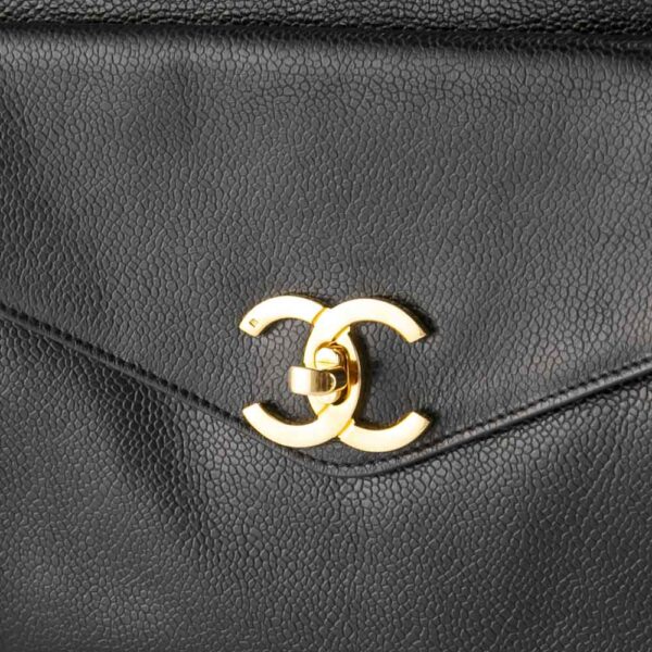 340200kwh390442 6 Chanel Caviar Skin Flap Chain Tote Bag