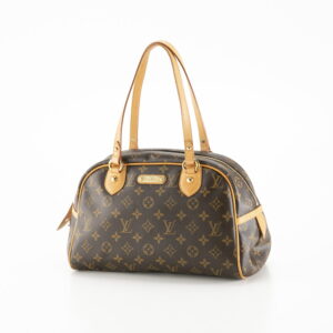 340200kwh490212 Gucci GG Shoulder Bag