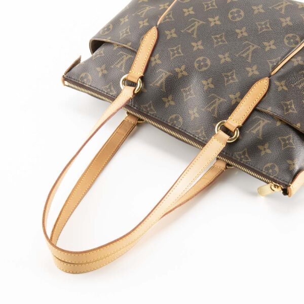 340200kwh490339 4 Louis Vuitton Monogram Totally PM Tote Bag