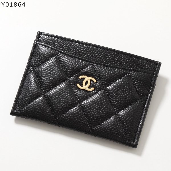 350928415 2 CHANEL MATELASSE Caviar Skin Lambskin Pass Case CocoMark