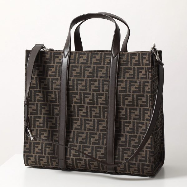 351021286 6 FENDI Tote Shopping Bag Pattern Jacquard Calf Leather