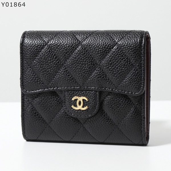 360418550 3 CHANEL MATELASSE Calfskin Quilted Mini Wallet CocoMark