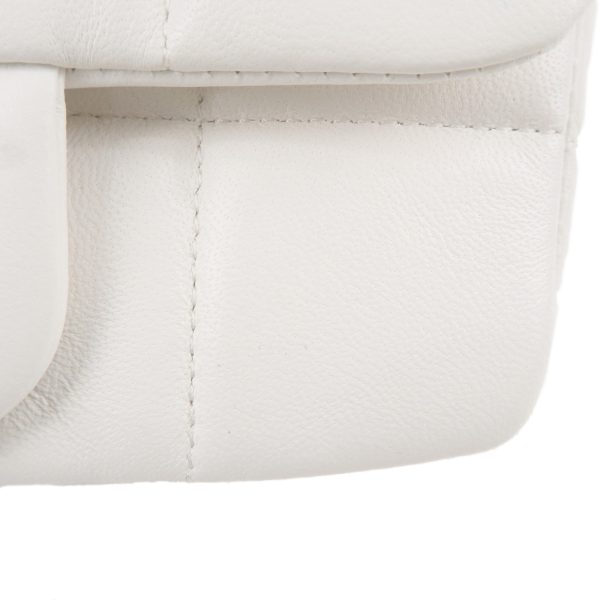 37069 8 6 Chanel Chocolate Bar Lambskin Crossbody Shoulder Bag White