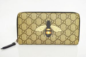 451273 Gucci GG Supreme Body Bag Brown