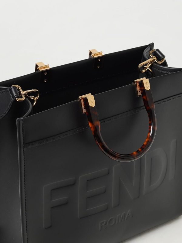 4f528ba58d44195 gi 4 Fendi Black Bag Black