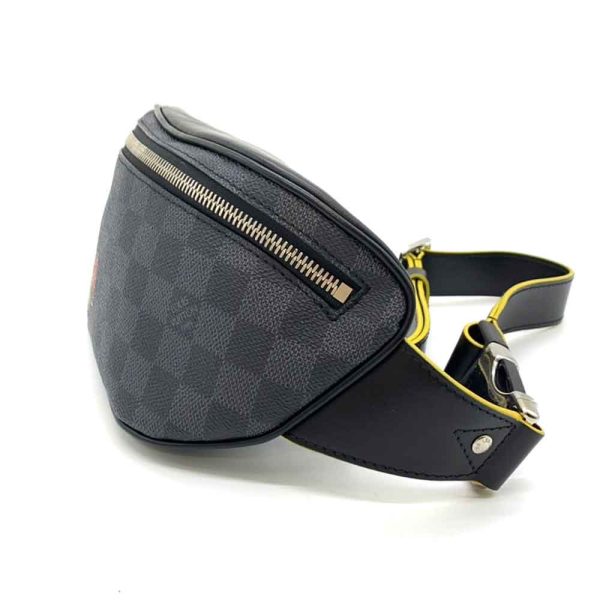 6 lv240329 5ta 02 Louis Vuitton Bum Bag Black Multicolor Body Bag Waist Graphite