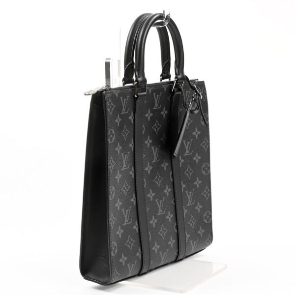 6126095 2 Louis Vuitton Sac Placross Tote Bag Black