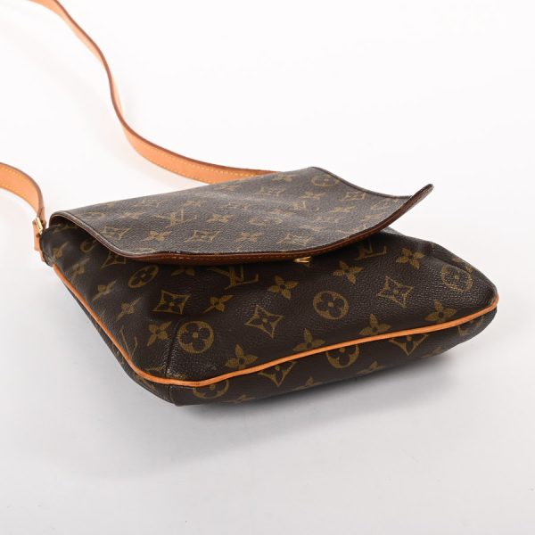 6127363 5 Louis Vuitton Musette Salsa shoulder bag M51387 Brown