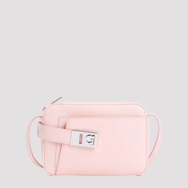 7be744dde7340be ia 1 Ferragamo Spring Summer Bag Pink