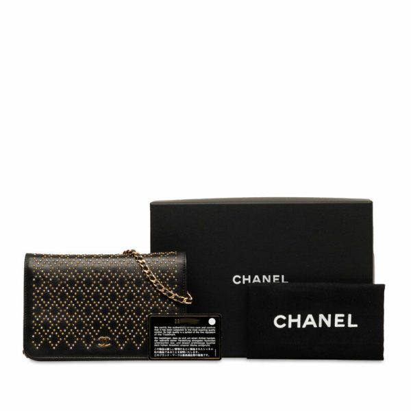 7bim3tn8serwf0mz 12 CHANEL Matelasse CocoMark Chain Wallet Black Lambskin