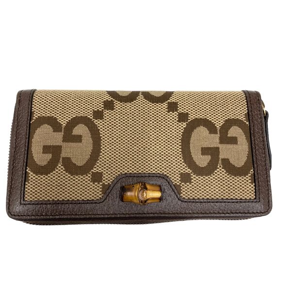 8005000973660 1 GUCCI Diana jumbo GG wallet Beige