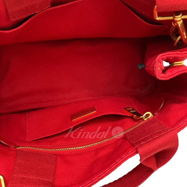 8009001582418 11 PRADA Canapa Tote Red