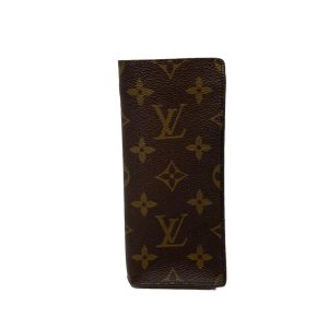 8079000463896 1 Louis Vuitton Capucines Bag Taurillon Leather Black