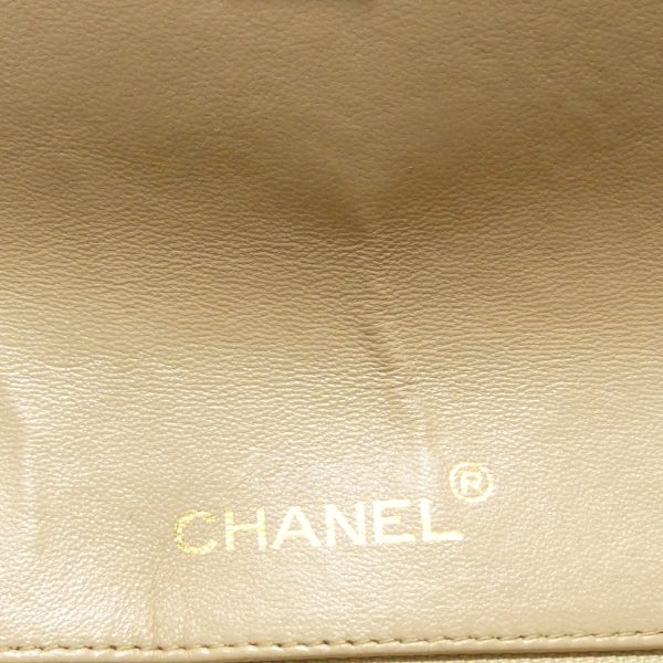 8081000056206 9 CHANEL Cocomark Matelasse Lambskin Turnlock Chain Bag Beige