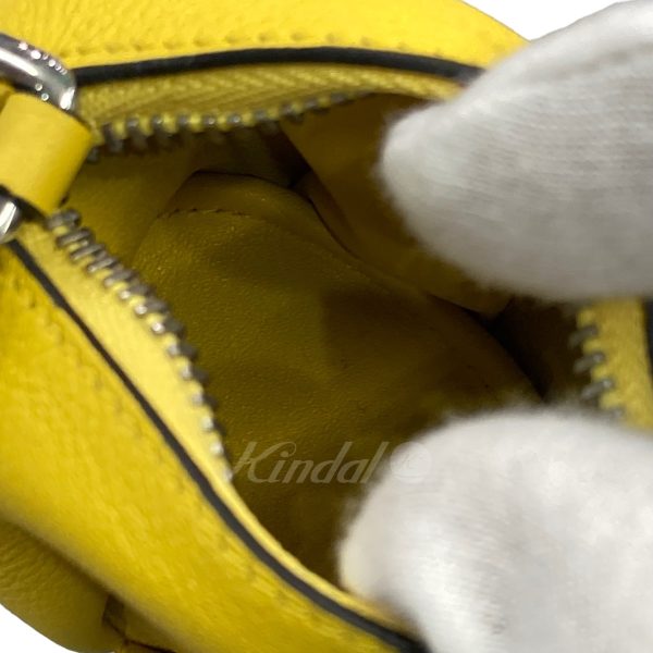 8086000066460 10 LOEWE Elephant Keychain Yellow