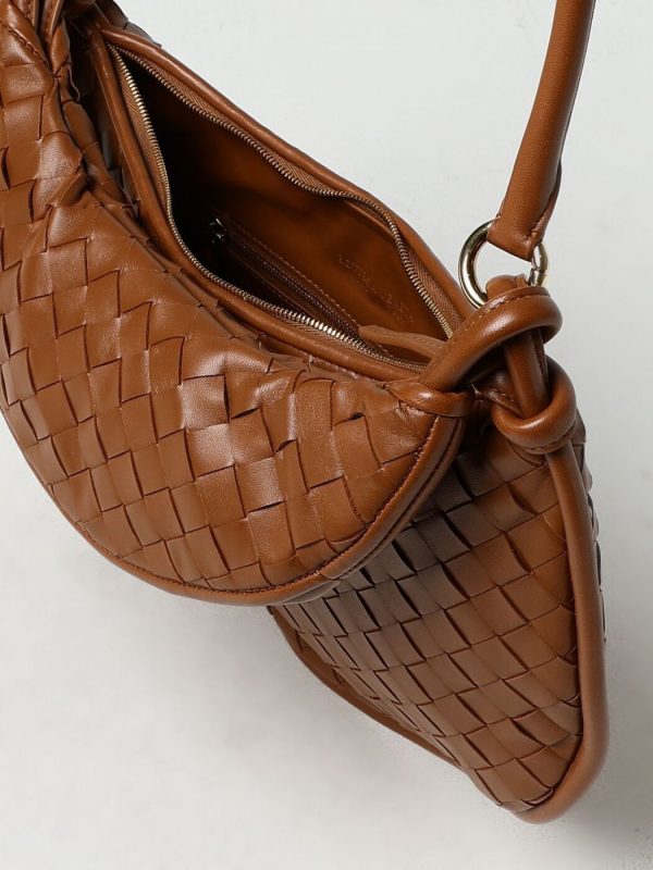 84a80dc686c1ebe gi 5 Bottega Veneta Spring Summer Accessories