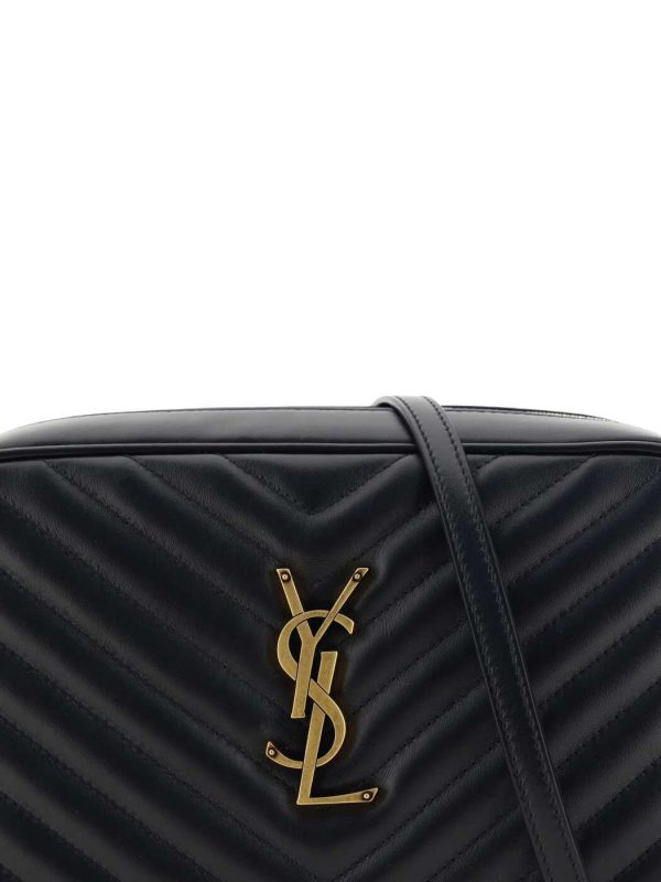 8d594aef19f31e1 ia 4 Yves Saint Laurent Fall Winter Bag Black