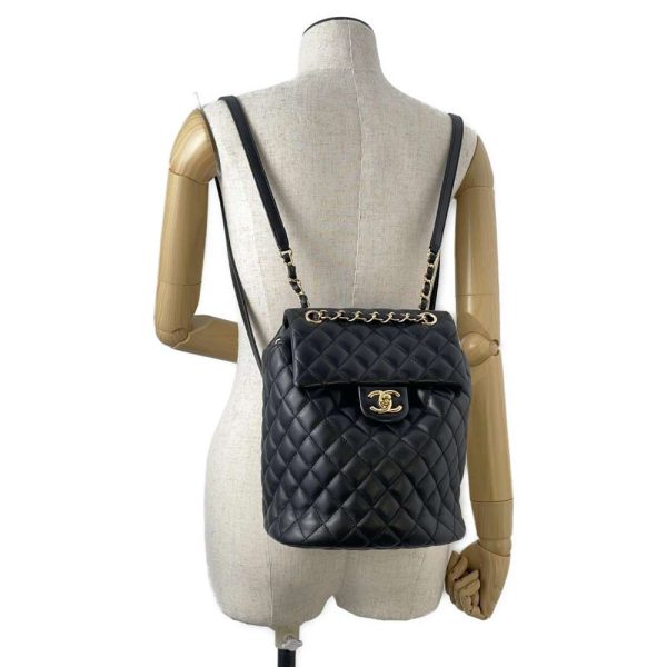 9363106 05 Chanel Rucksack Matelasse Lambskin Backpack Black