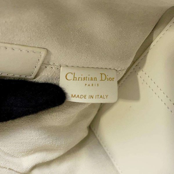 9379596 16 Christian Dior Toujours Macrocannage Small Handbag White