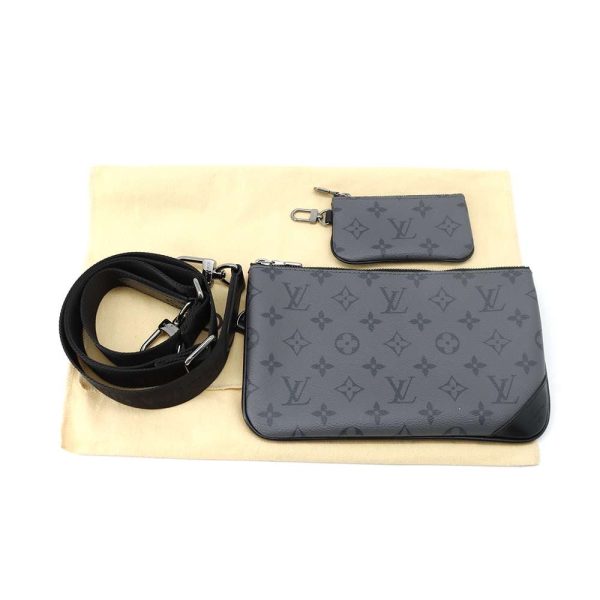 9397637 18 Louis Vuitton Trio Messenger Shoulder Bag Monogram Eclipse Black