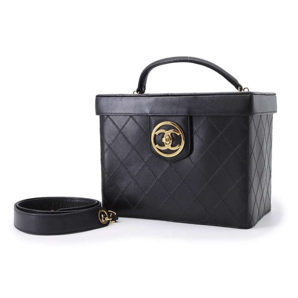 9398047 01 Chanel Vanity Bag Matelasse Bicolore Lambskin Black