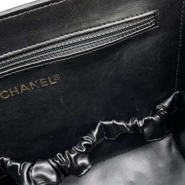 9398047 09 Chanel Vanity Bag Matelasse Bicolore Lambskin Black